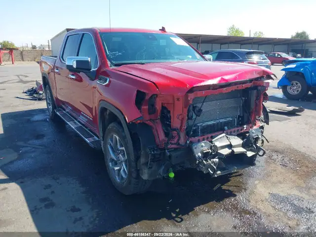 3GTUUDE86SG346760 — 2025 GMC Sierra 1500 4WD Short Box SLT, Передняя часть (Front End), фото до ремонта