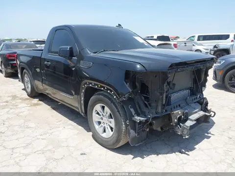 3GTNUAEK6RG217216 — 2024 GMC Sierra 1500 4WD Standard Box Pro, Передняя часть (Front End), фото до ремонта