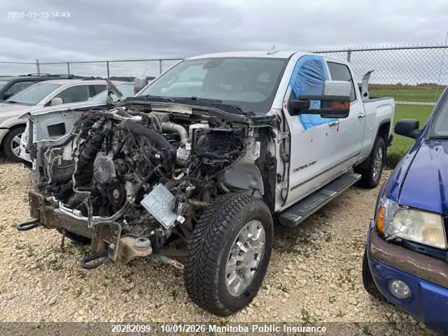 1GT12UEYXJF175567 — 2018 GMC Sierra 2500 Hd Denali Crew Cab, фото 2 с аукциона IAAI 14.10.2026, Передняя часть