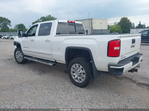 2018 GMC Sierra 2500hd Denali VIN 1GT12UEY1JF270163 фото 3