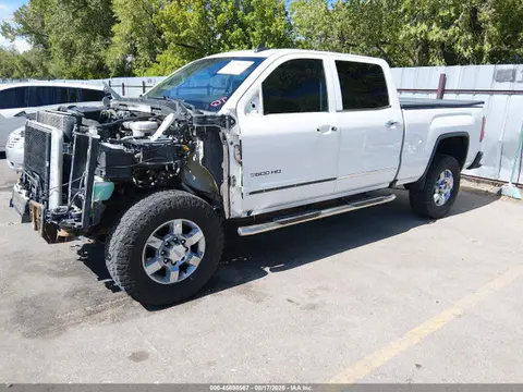 2018 GMC Sierra 2500hd Slt VIN 1GT12TEY0JF231803 фото 2