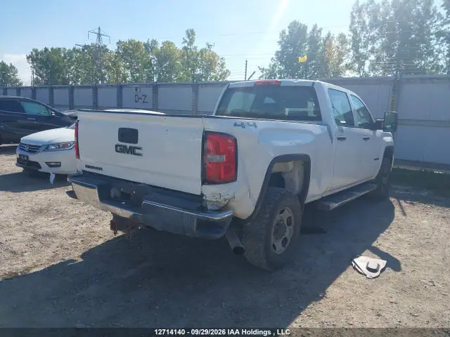 2015 GMC Sierra 2500hd Wt VIN 1GT12XEG7FF610786 фото 4