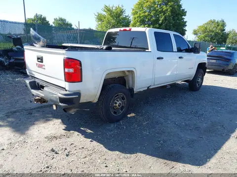2017 GMC SIERRA 2500HD VIN 1GT12REG7HF136241 фото 4