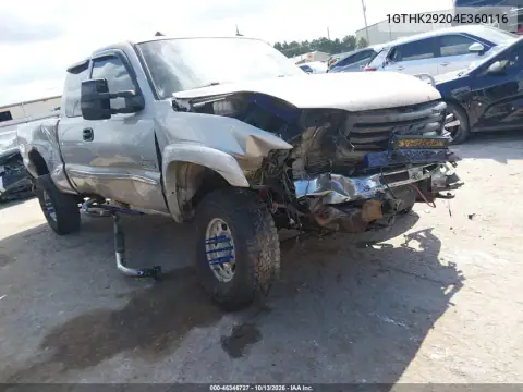 1GTHK29204E360116 — 2004 GMC Sierra, Передняя часть, фото до ремонта