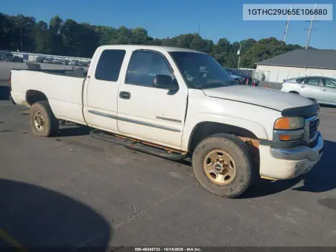 1GTHC29U65E106880 — 2005 GMC Sierra, Естественный износ, фото до ремонта