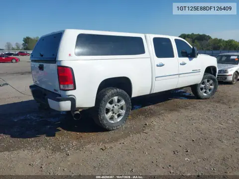 2013 GMC Sierra 2500Hd Denali VIN 1GT125E88DF126409 фото 4