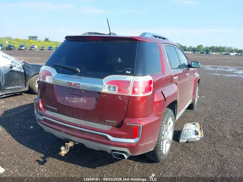 2017 GMC Terrain Denali VIN 2GKFLVE36H6155564 фото 4