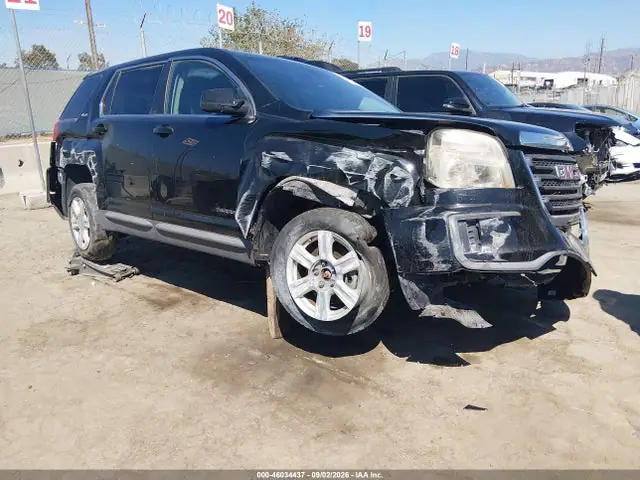 2GKALMEKXG6137904 GMC Terrain SLE-1 2016 — повреждение Передняя и задняя части, фото до ремонта
