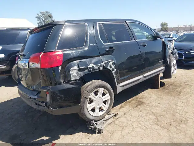 2GKALMEKXG6137904 — 2016 GMC Terrain SLE-1, фото 4 с аукциона IAAI 14.10.2026, Передняя и задняя части