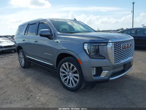 1GKS1DKL5NR289923 — 2022 GMC Yukon 2WD Denali, Задняя часть (Rear), фото до ремонта