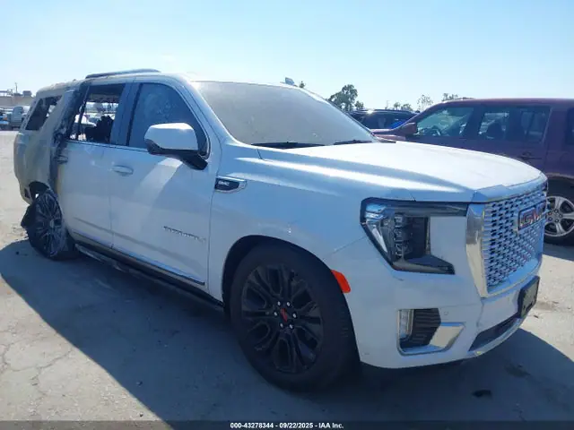 1GKS2DKL0RR180210 — 2024 GMC Yukon 4WD Denali, Полный пожар (Total Burn), фото до ремонта
