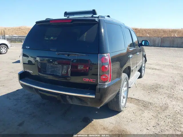 1GKS2EEF3ER136756 — 2014 GMC Yukon Denali, фото 4 с аукциона IAAI 14.10.2026, Естественный износ