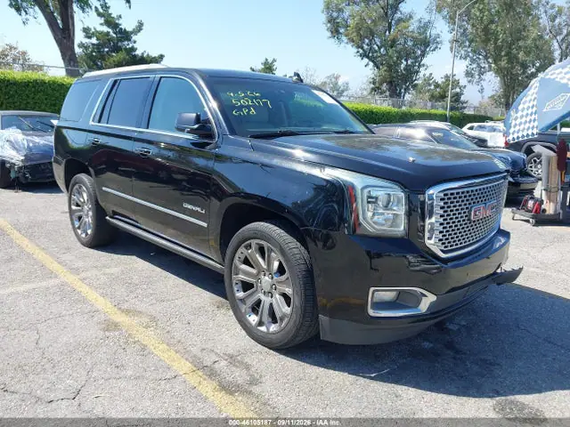 1GKS1CKJ1FR713995 — 2015 GMC Yukon Denali, Передняя часть (Front End), фото до ремонта