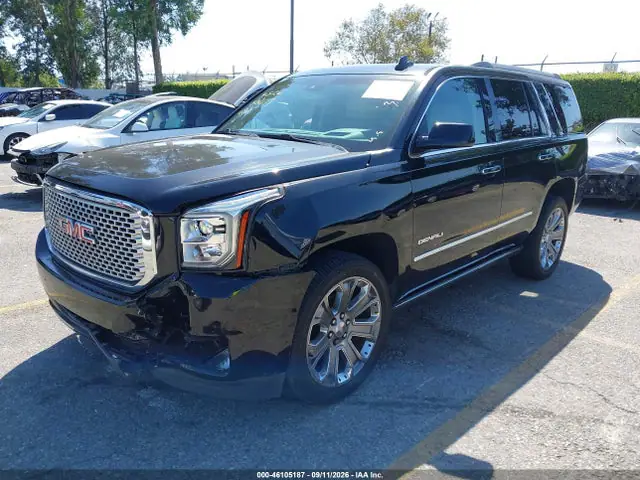 1GKS1CKJ1FR713995 — 2015 GMC Yukon Denali, фото 2 с аукциона IAAI 13.10.2026, Передняя часть