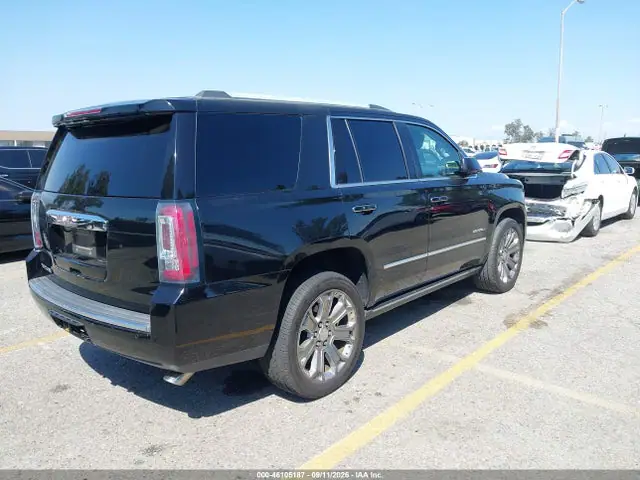 1GKS1CKJ1FR713995 — 2015 GMC Yukon Denali, фото 4 с аукциона IAAI 13.10.2026, Передняя часть