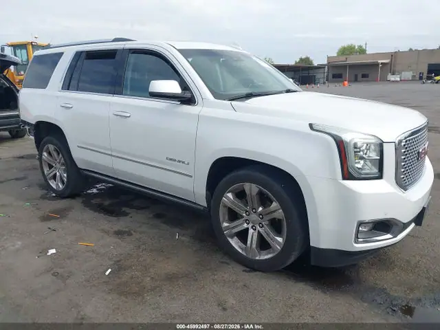 1GKS2CKJ8HR208066 — 2017 GMC Yukon Denali, Левый бок (Left Side), фото до ремонта