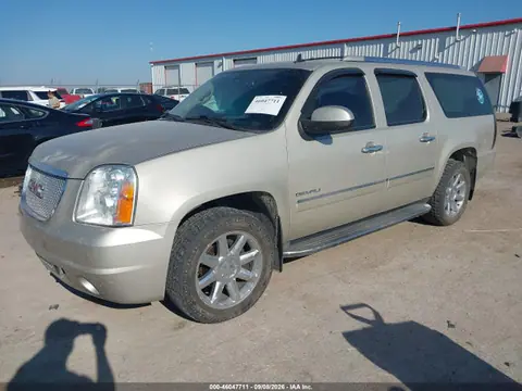 2014 GMC Yukon Xl 1500 Denali VIN 1GKS2MEF6ER112462 фото 2