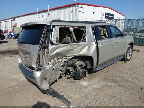 2015 GMC Yukon Xl 1500 Slt VIN 1GKS2HKCXFR688395 фото 4