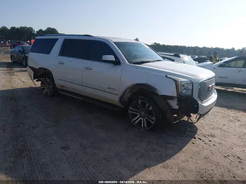 1GKS2HKJXHR330862 — 2017 GMC Yukon XL Denali, Передняя часть справа (Right Front), фото до ремонта