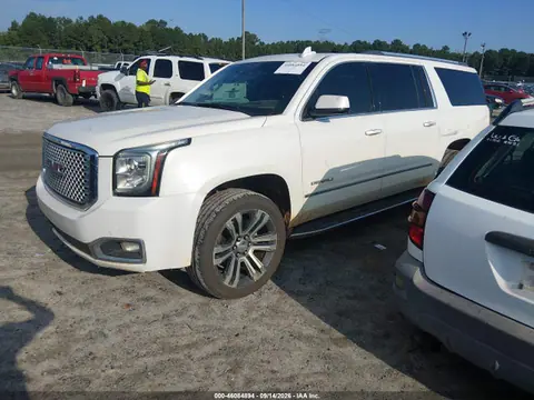 2017 GMC YUKON XL DENALI VIN 1GKS2HKJXHR330862 фото 2