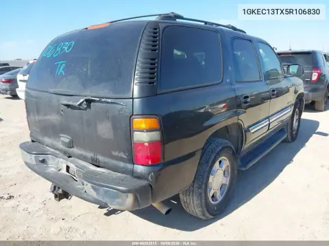 2005 GMC Yukon Slt VIN 1GKEC13TX5R106830 фото 5