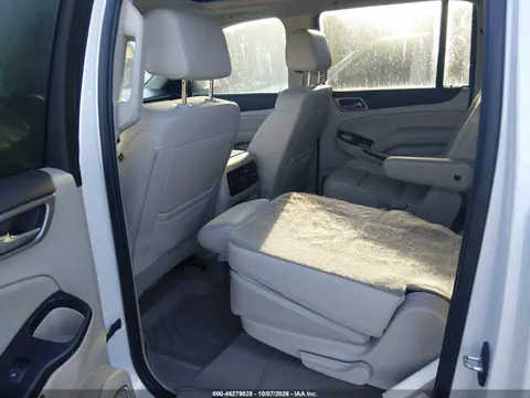 2019 GMC Yukon Xl Denali VIN 1GKS2HKJ1KR327484 фото 9