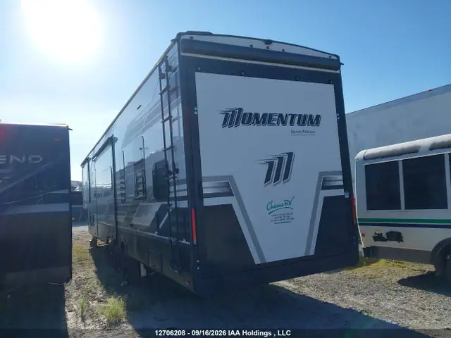 573FM4632SBB03253 — 2025 Grand Design Momentum, фото 3 с аукциона IAAI 14.10.2026, Изъят кредитором
