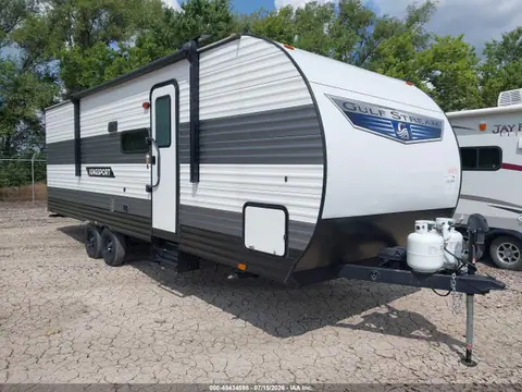 1NL1G3020S1175228 — 2025 Gulfstream Other, Град (Hail), фото до ремонта