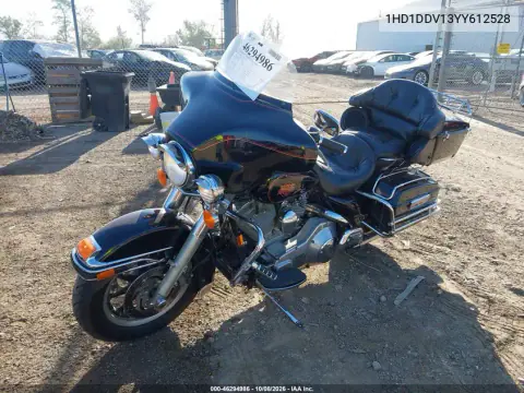 2000 Harley-Davidson Flht VIN 1HD1DDV13YY612528 фото 2