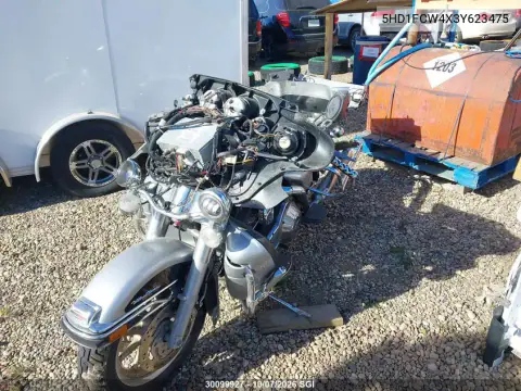 5HD1FCW4X3Y623475 — 2003 Harley-Davidson Electra Glide, Опрокидывание, фото до ремонта