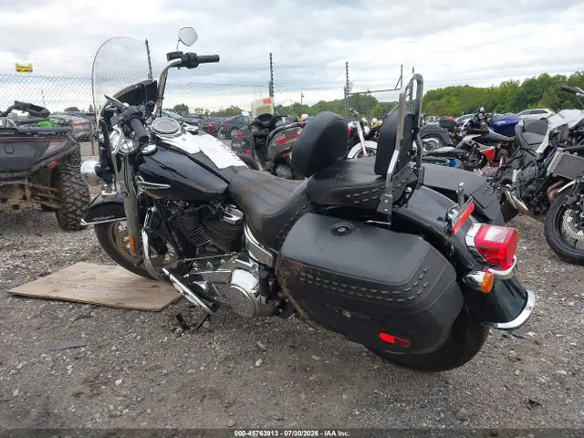 1HD1YAJ19LB069447 — 2020 Harley-Davidson FLHC, фото 3 с аукциона IAAI 30.09.2026, Левый бок