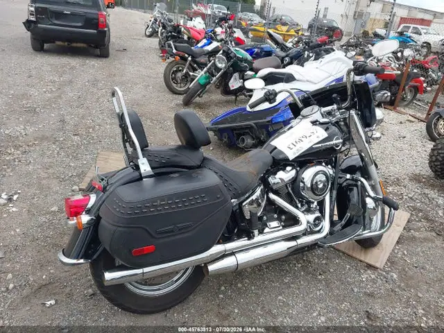 1HD1YAJ19LB069447 — 2020 Harley-Davidson FLHC, фото 4 с аукциона IAAI 30.09.2026, Левый бок