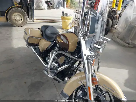 1HD1FBM18EB622101 — 2014 Harley-Davidson Flhr Road King, Передняя часть (Front End), фото до ремонта