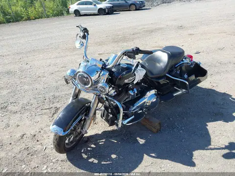 2017 Harley-Davidson Flhr Road King VIN 1HD1FBC15HB659600 фото 2