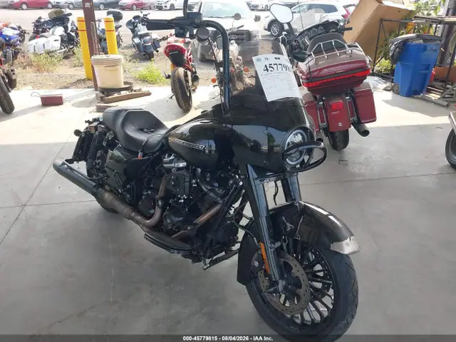 1HD1KVC10JB627608 — 2018 Harley-Davidson Flhrxs, Левый бок (Left Side), фото до ремонта