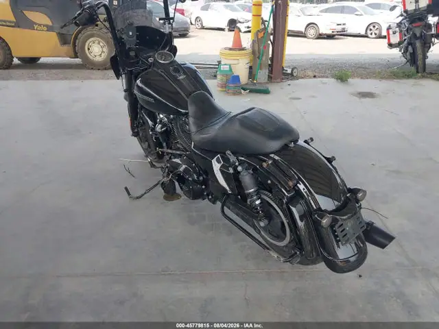 1HD1KVC10JB627608 — 2018 Harley-Davidson Flhrxs, фото 3 с аукциона IAAI 30.09.2026, Левый бок