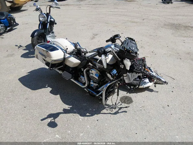 2014 Harley-Davidson Flhtcu Ultra Classic Electra Gld VIN 1HD1FCM14EB677151 фото 1