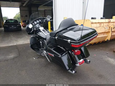 2014 Harley-Davidson Flhtcu Ultra Classic Electra Gld VIN 1HD1FCM1XEB700237 фото 3
