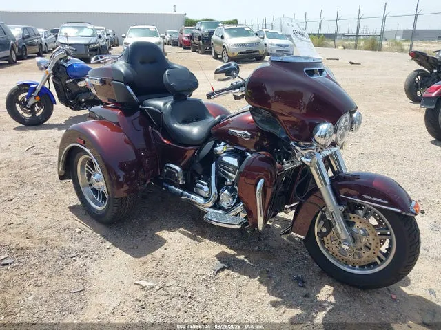 2019 Harley-Davidson FLHTCUTG VIN 1HD1MAF33KB854857 фото 1