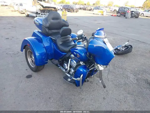 1HD1MAF10RB860981 — 2024 Harley-Davidson Flhtcutg, Передняя часть (Front End), фото до ремонта