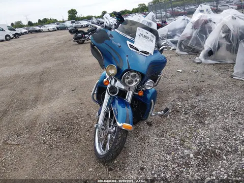 2014 Harley-Davidson Flhtk Electra Glide Ultra Ltd VIN 1HD1KEL15EB693934 фото 4