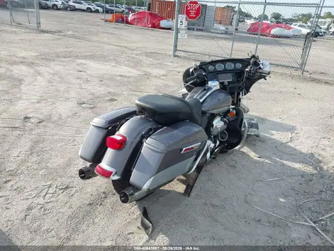 2014 Harley-Davidson Flhtk Electra Glide Ultra Ltd VIN 1HD1KEL15EB680701 фото 4
