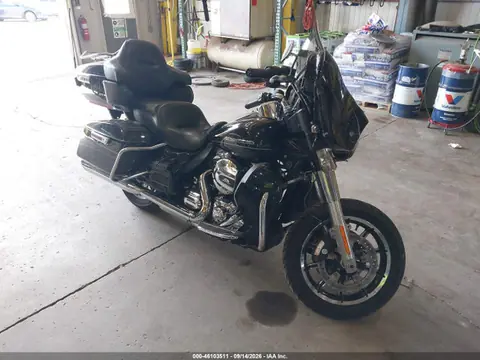 1HD1KEL19EB632165 — 2014 Harley-Davidson Flhtk Electra Glide Ultra Ltd, Левый бок (Left Side), фото до ремонта