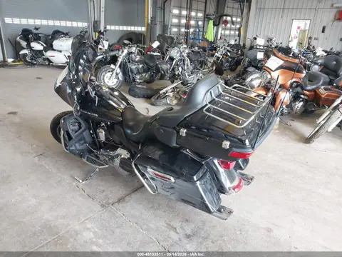 2014 Harley-Davidson Flhtk Electra Glide Ultra Ltd VIN 1HD1KEL19EB632165 фото 3