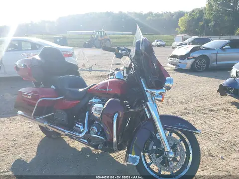1HD1KED14JB642546 — 2018 Harley-Davidson Flhtk Ultra Limited, Задняя часть (Rear), фото до ремонта
