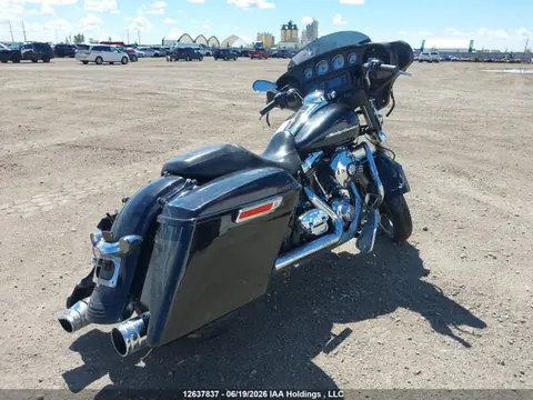 2016 Harley-Davidson Flhx Street Glide VIN 5HD1KBMA0GB676242 фото 4