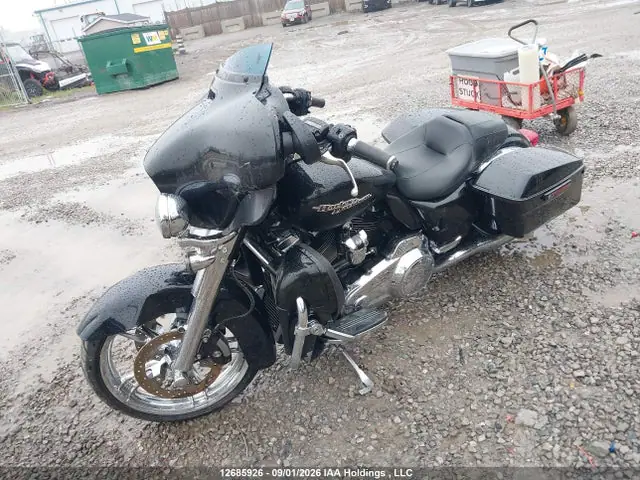 5HD1KBCA4JB637842 — 2018 Harley-Davidson Flhx Street Glide, фото 2 с аукциона IAAI 14.10.2026, Передняя часть