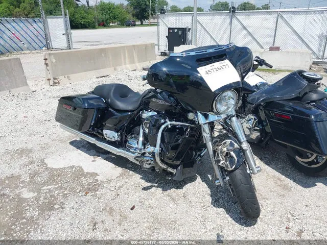 2019 Harley-Davidson FLHX VIN 1HD1KBC14KB678366 фото 1