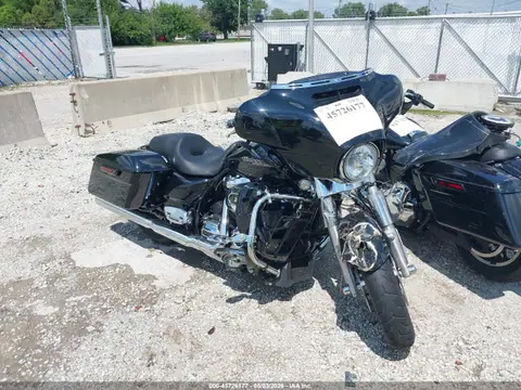 1HD1KBC14KB678366 — 2019 Harley-Davidson FLHX, Передняя часть (Front End), фото до ремонта