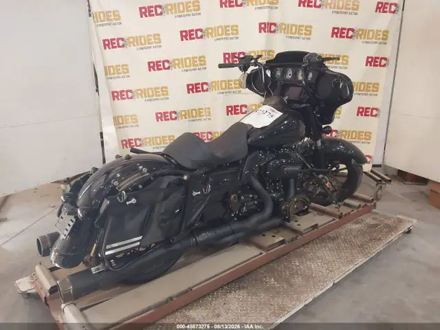 2022 Harley-Davidson FLHX VIN 1HD1KBC10NB614183 фото 4